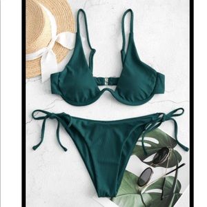 NWT Zaful Underwire Ribbed Bikini